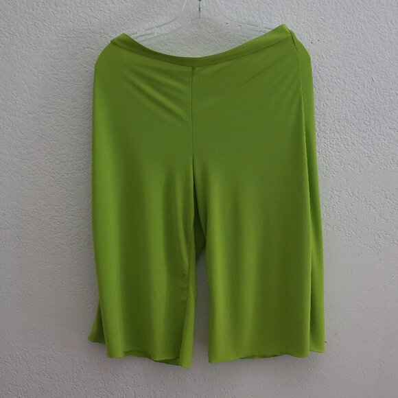 Lime Green Culotte Short - Picture 3 of 4